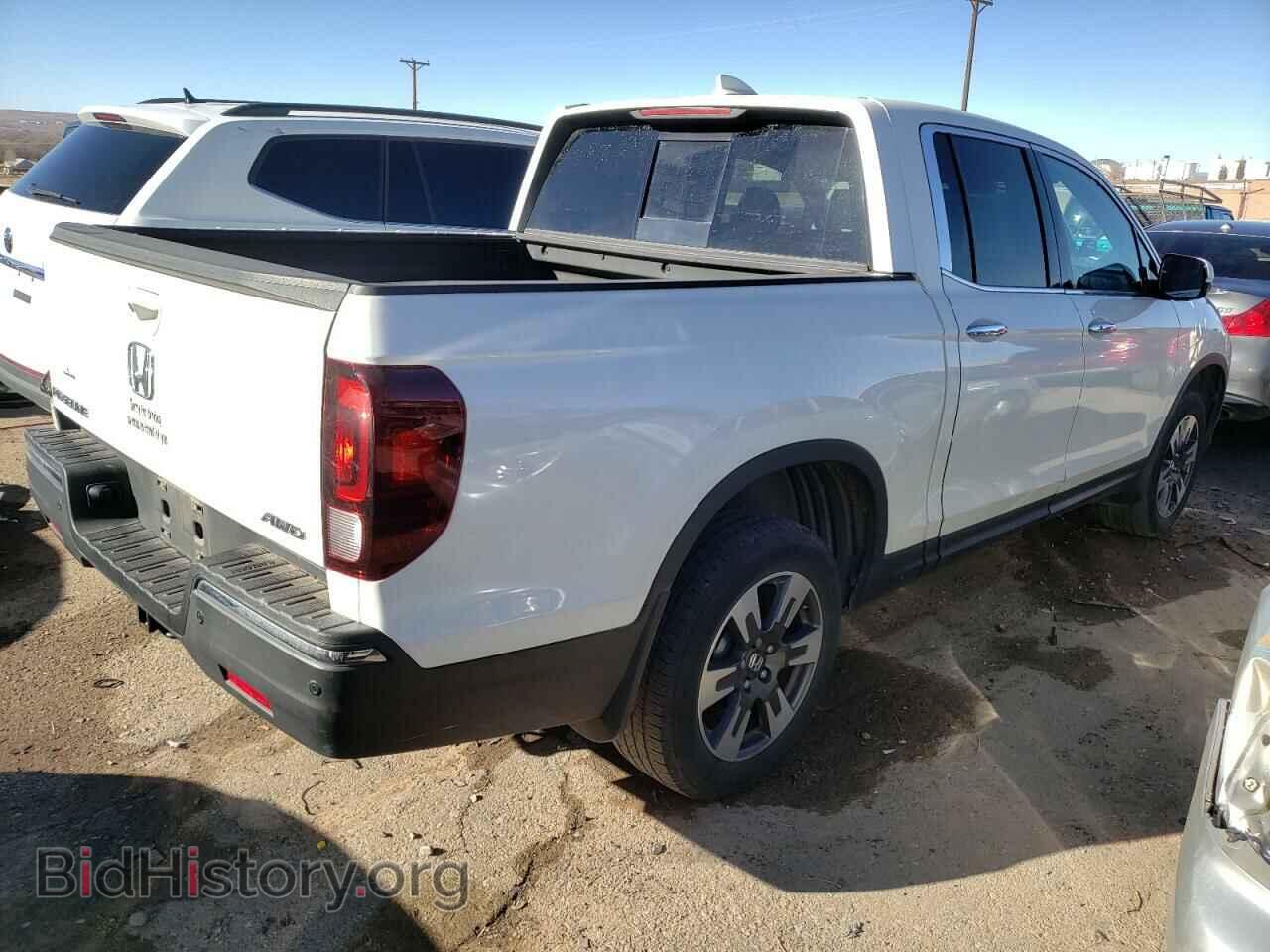 2018 HONDA RIDGELINE - VIN: 5FPYK3F7XJB010063 - Фото 3
