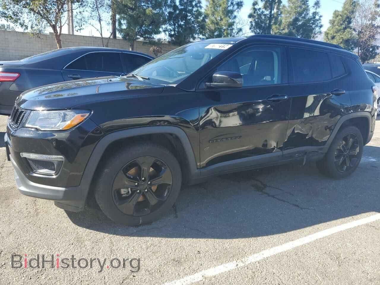 Photo 3C4NJCBB4JT407620 - JEEP COMPASS 2018