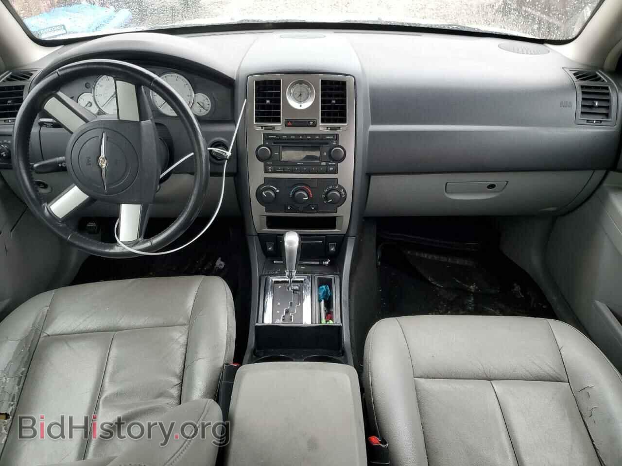 2007 CHRYSLER 300 - VIN: 2C3KA53G47H858447 - Фото 8