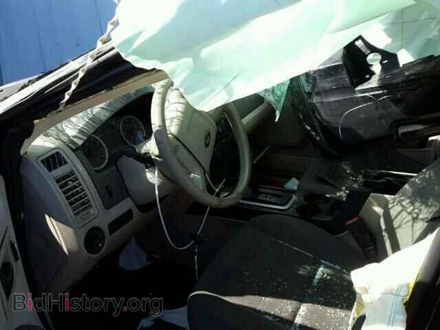 2011 FORD ESCAPE - VIN: 1FMCU0C74BKB51727 - Photo 5