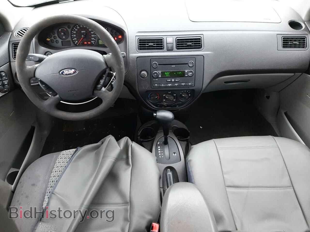 2007 FORD FOCUS - VIN: 1FAFP34N07W311020 - Фото 8