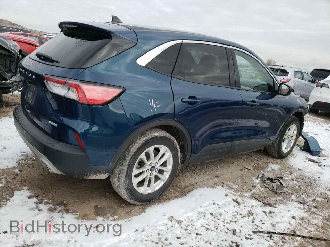 2020 FORD ESCAPE - VIN: 1FMCU0G69LUA93637 - Фото 3