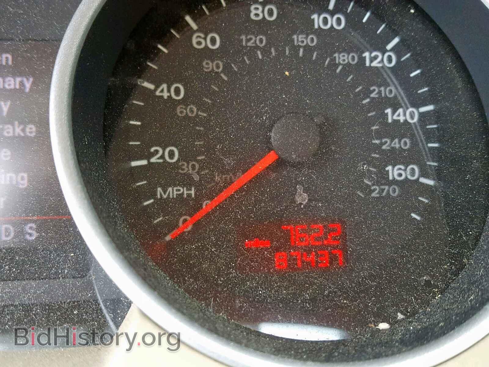 2009 AUDI A4 - VIN: WAUDF48HX9K009725 - Фото 8