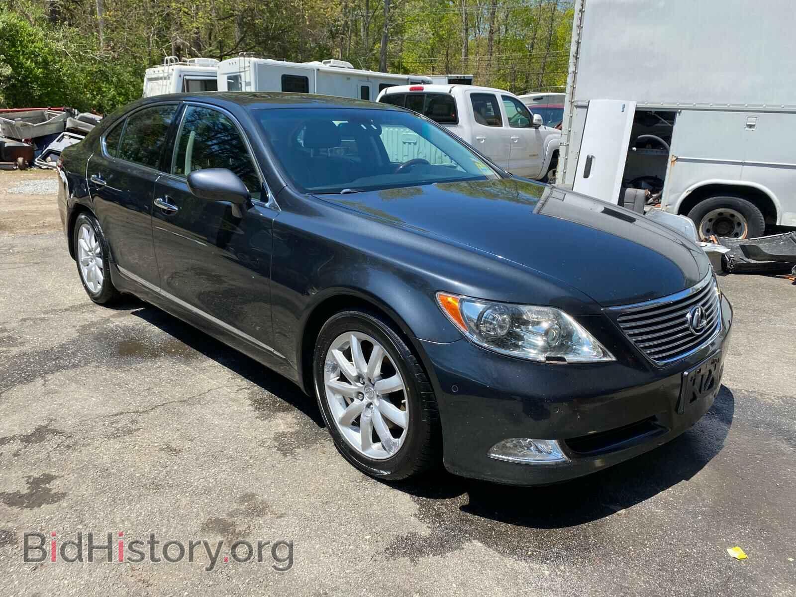 2007 LEXUS LS460 - VIN: JTHBL46F175051781 - Photo 2
