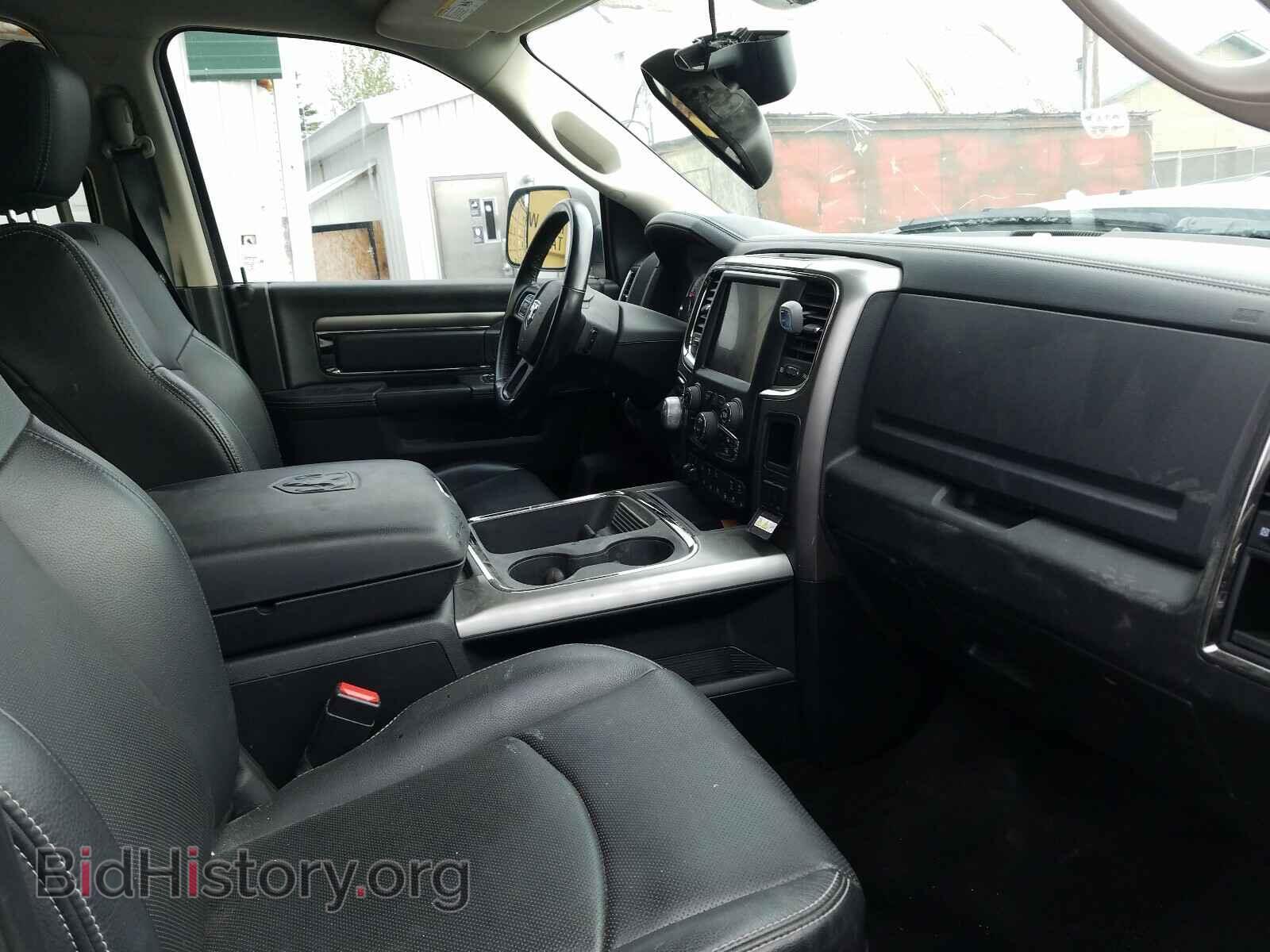 2017 RAM 1500 - VIN: 1C6RR7UT1HS735040 - Фото 5