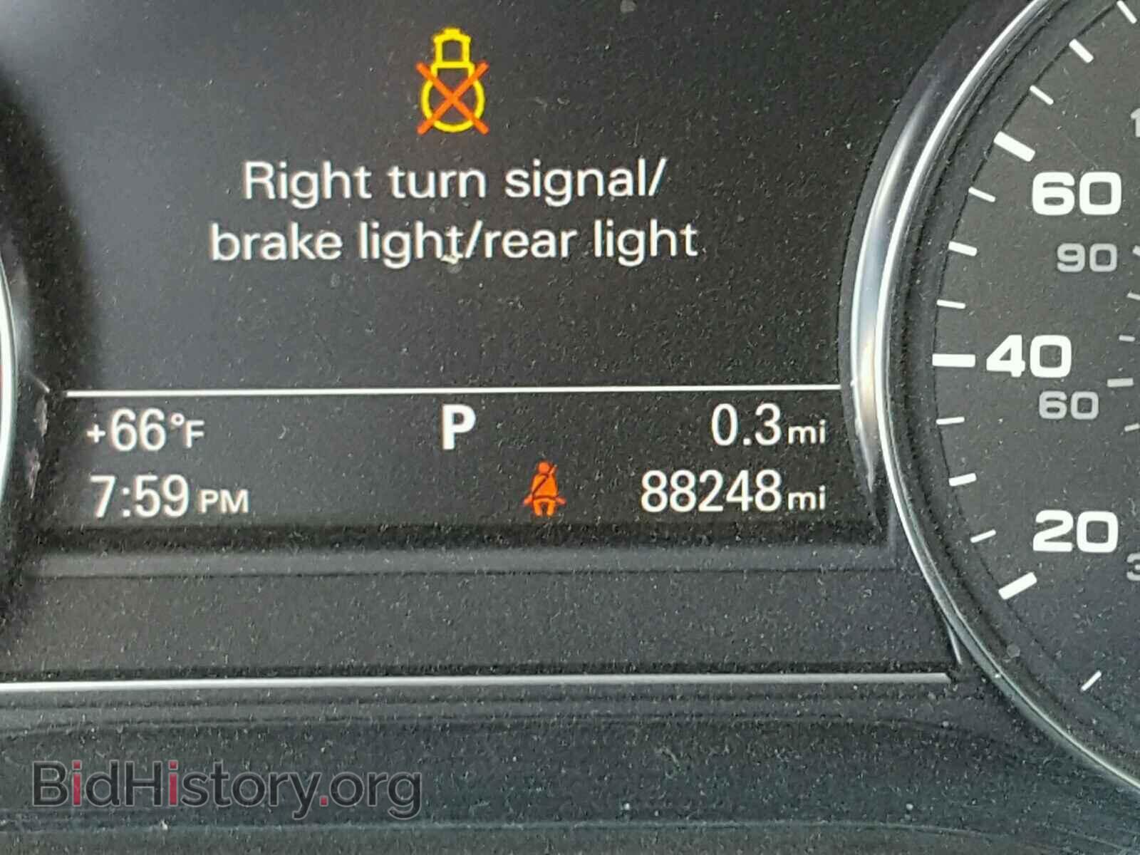 2012 AUDI A8 - VIN: WAURVAFD0CN001064 - Фото 8