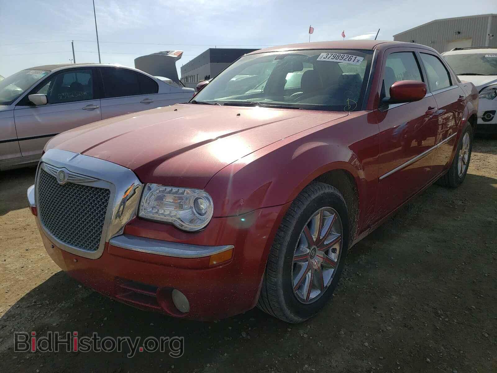 2008 CHRYSLER 300 - VIN: 2C3KA33G78H295397 - Фото 2