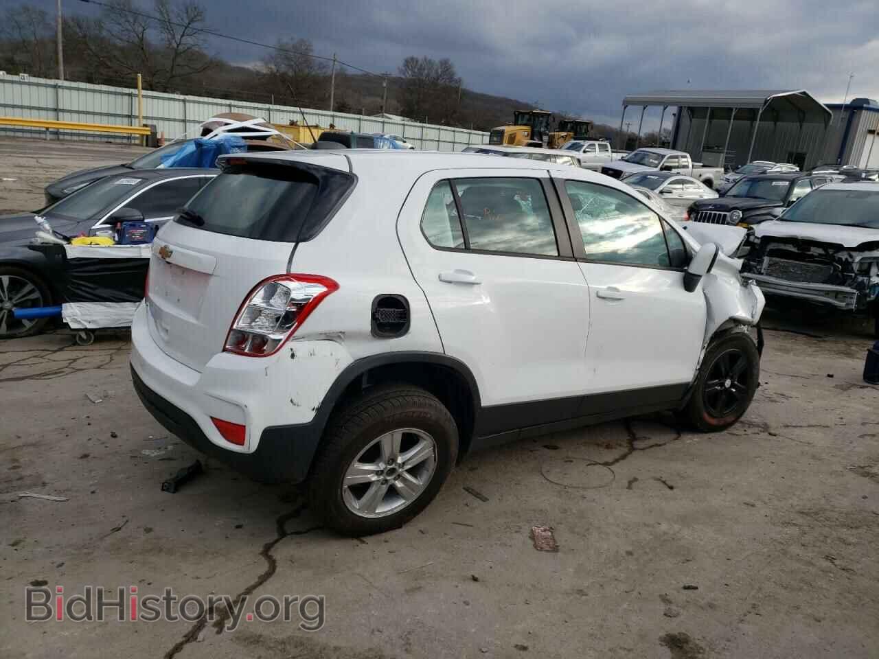 2019 CHEVROLET TRAX - VIN: 3GNCJKSB3KL355455 - Photo 3