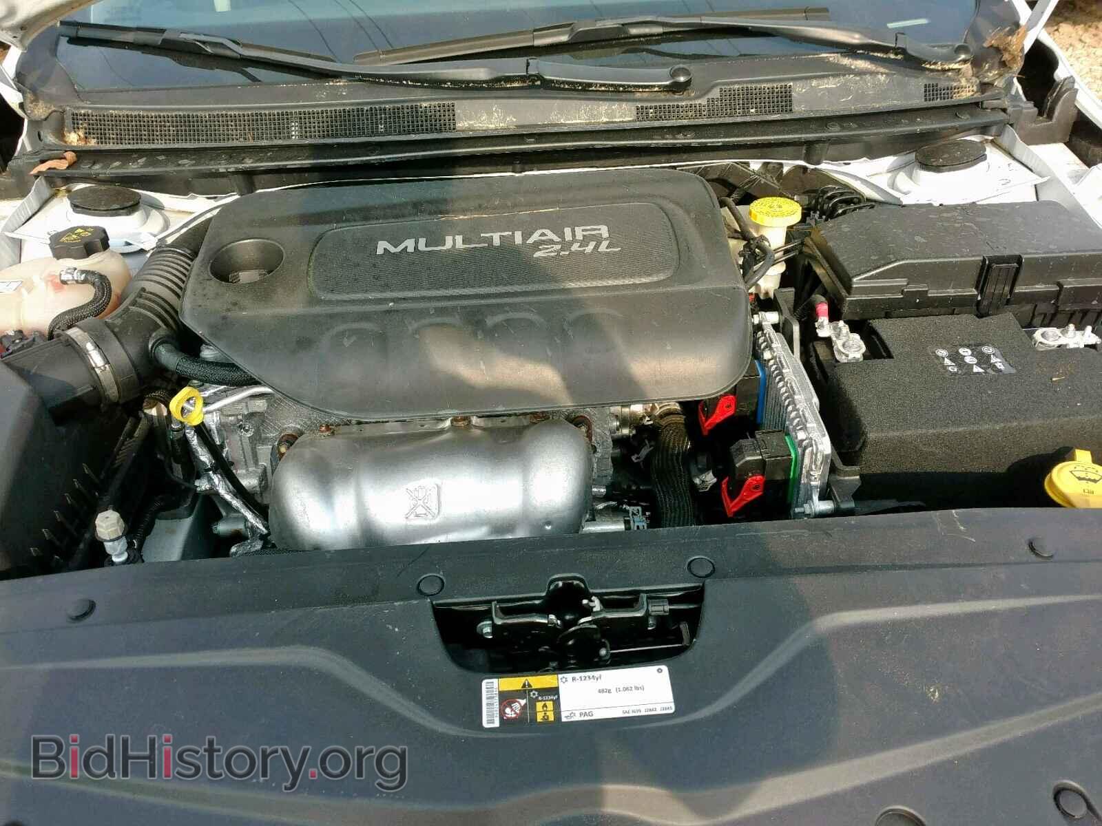 2017 CHRYSLER 200 - VIN: 1C3CCCAB4HN500302 - Фото 7