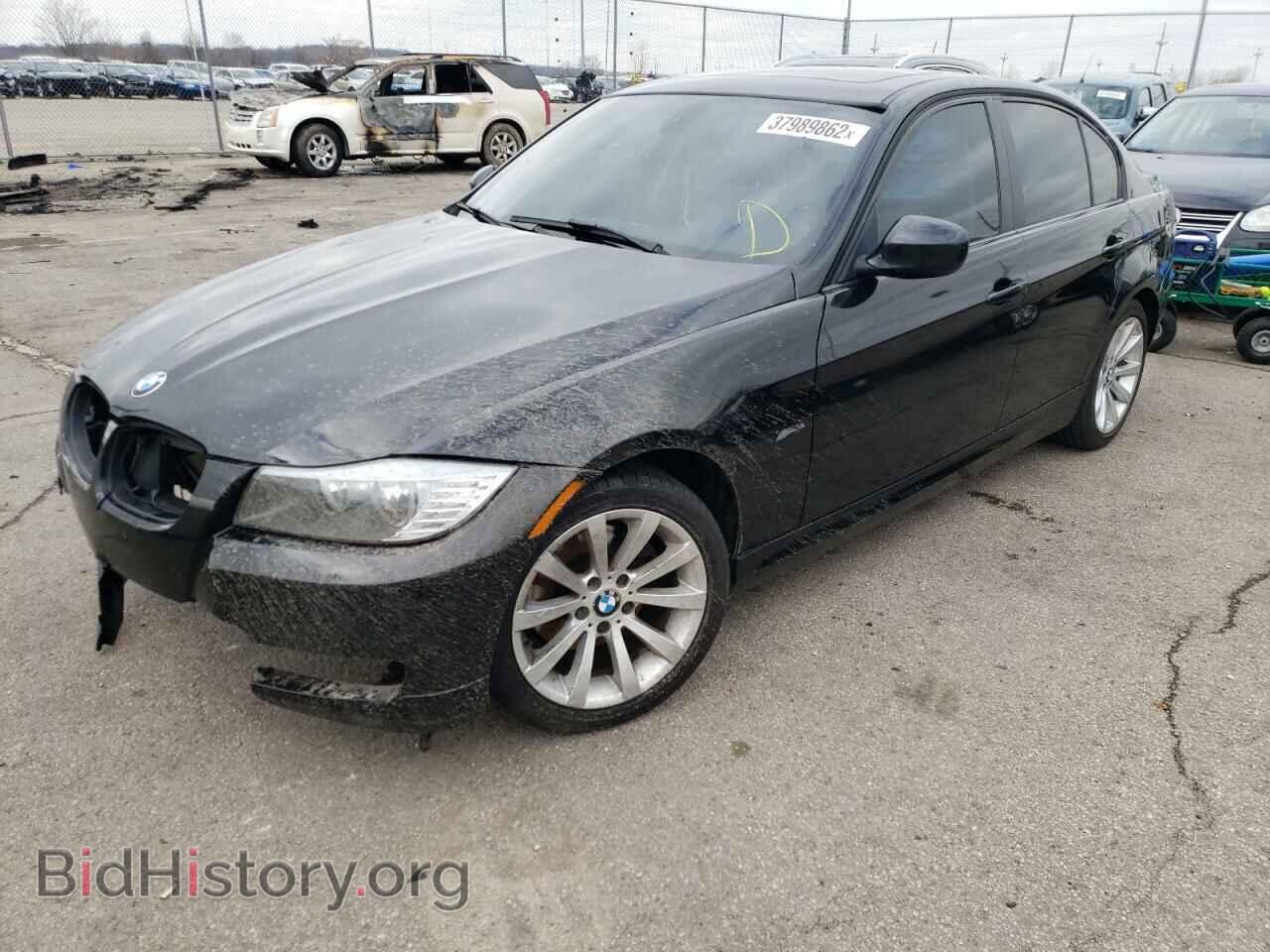 2011 BMW 3 SERIES - VIN: WBAPK7C54BA975264 - Фото 2