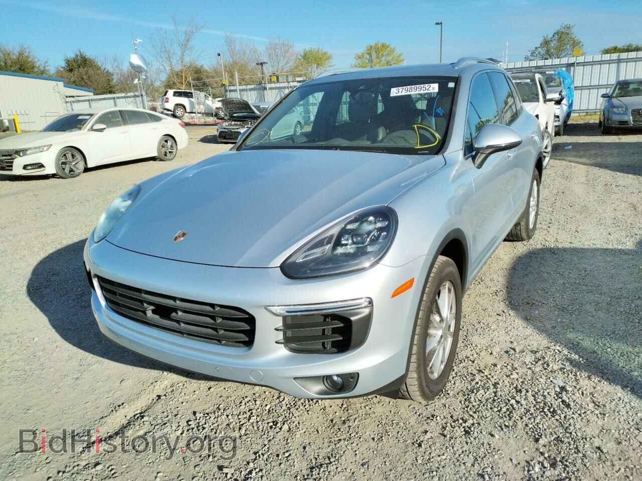 2018 PORSCHE CAYENNE - VIN: WP1AA2A21JKA03300 - Фото 2
