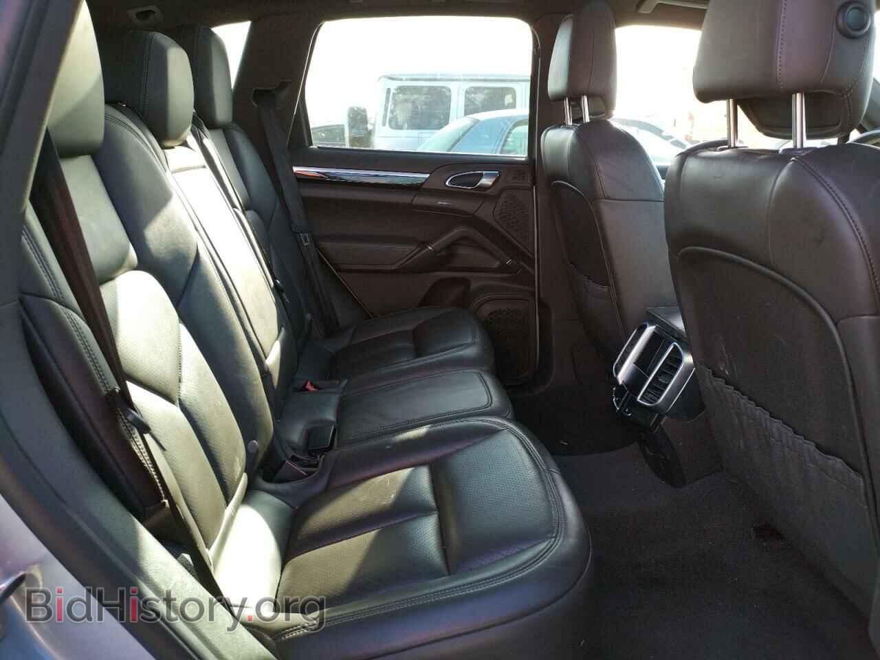 2018 PORSCHE CAYENNE - VIN: WP1AA2A21JKA03300 - Фото 6