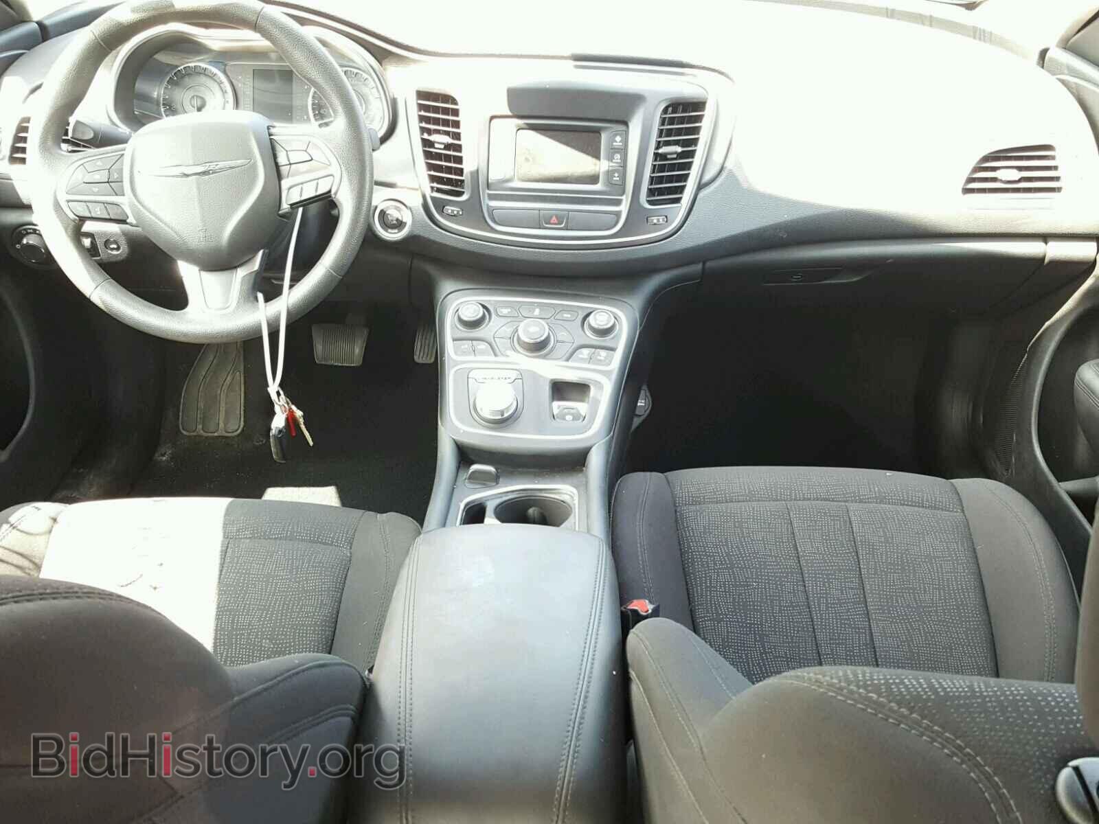 2016 CHRYSLER 200 - VIN: 1C3CCCABXGN129757 - Фото 9
