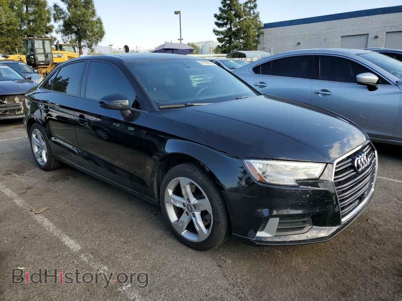 2017 AUDI A3 - VIN: WAUAUGFF5H1054572 - Фото 4