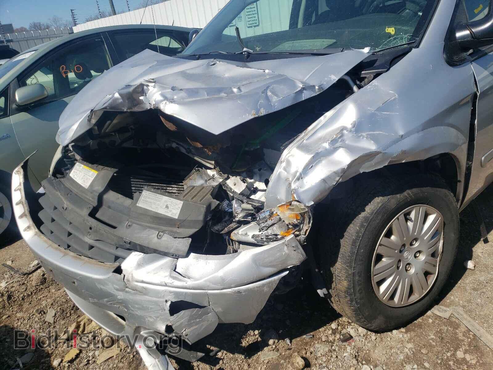 2007 CHRYSLER MINIVAN - VIN: 2A4GP44R67R109468 - Фото 9