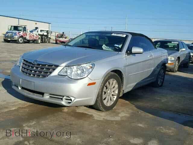 2010 CHRYSLER SEBRING - VIN: 1C3BC5ED2AN165792 - Фото 2