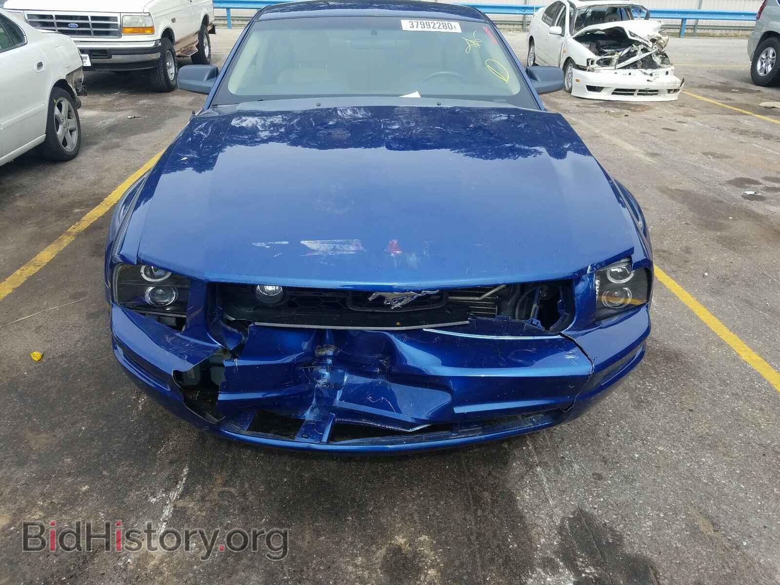 2007 FORD MUSTANG - VIN: 1ZVFT80N275316800 - Фото 9