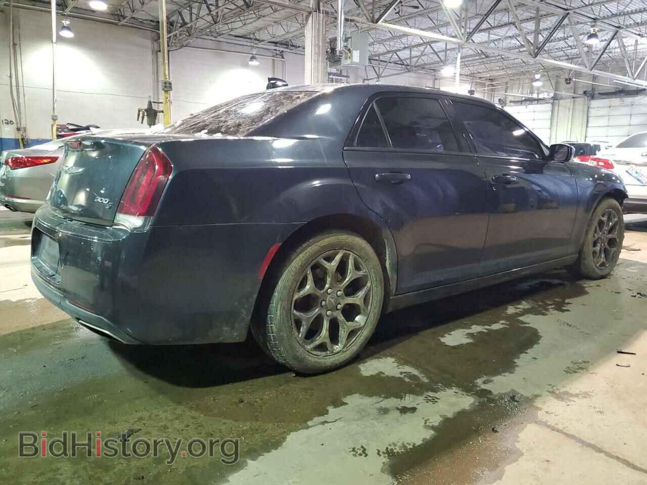 2017 CHRYSLER 300 - VIN: 2C3CCAGG2HH553242 - Фото 3