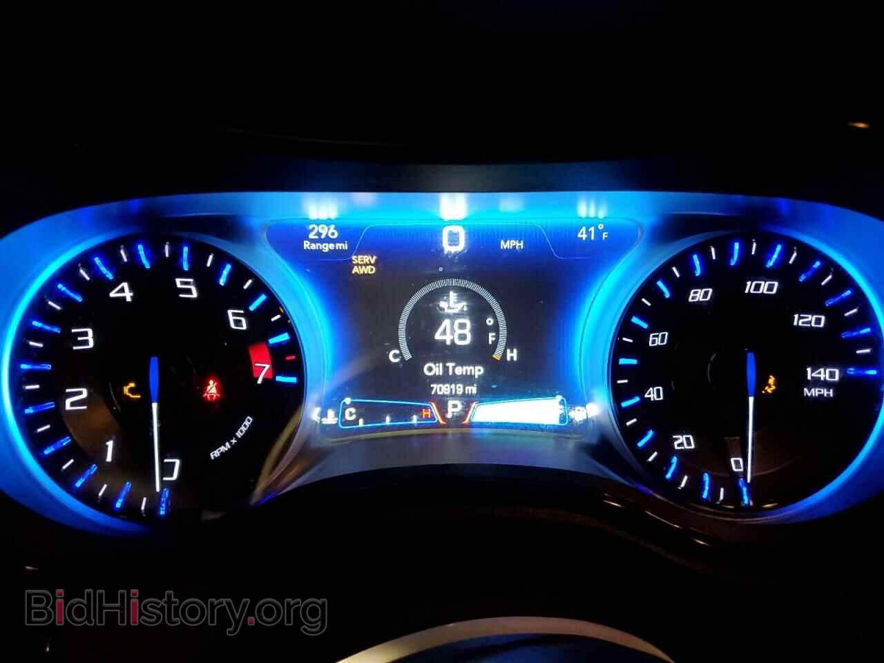 2017 CHRYSLER 300 - VIN: 2C3CCAGG2HH553242 - Фото 9