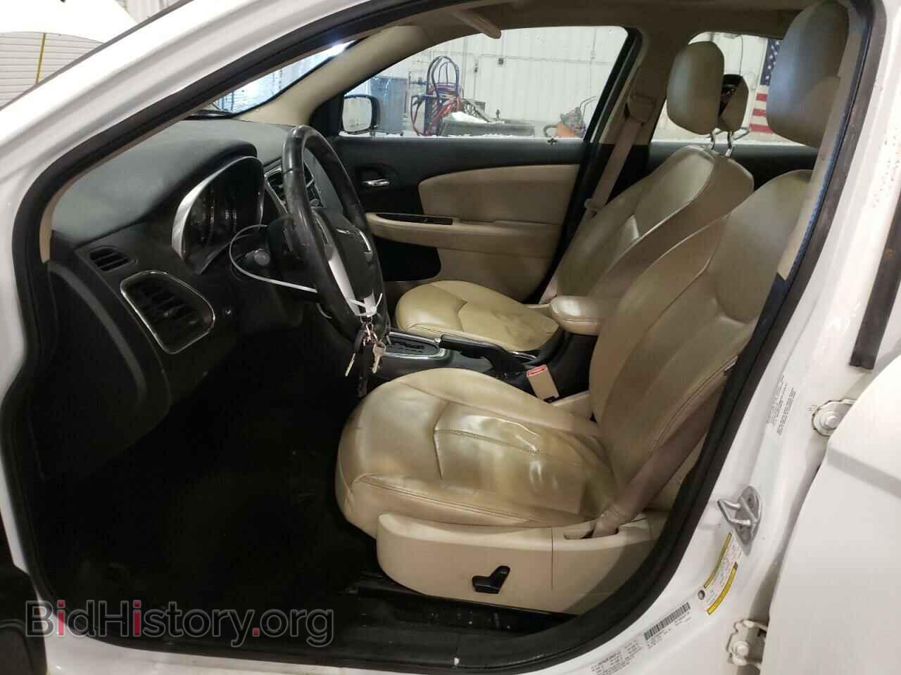 2011 CHRYSLER 200 - VIN: 1C3BC2FB5BN599475 - Photo 7