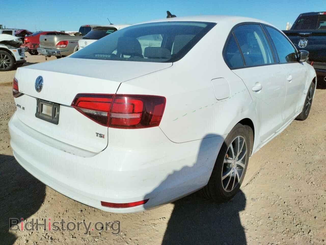 2016 VOLKSWAGEN JETTA - VIN: 3VWD67AJ6GM347319 - Фото 4
