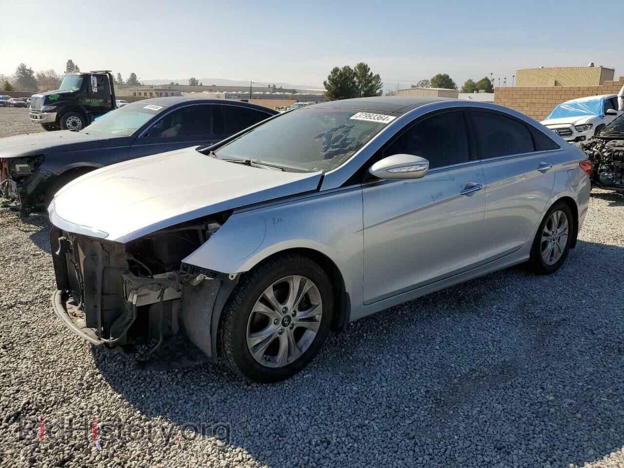 Фотография 5NPEC4AC4DH634837 - HYUNDAI SONATA 2013