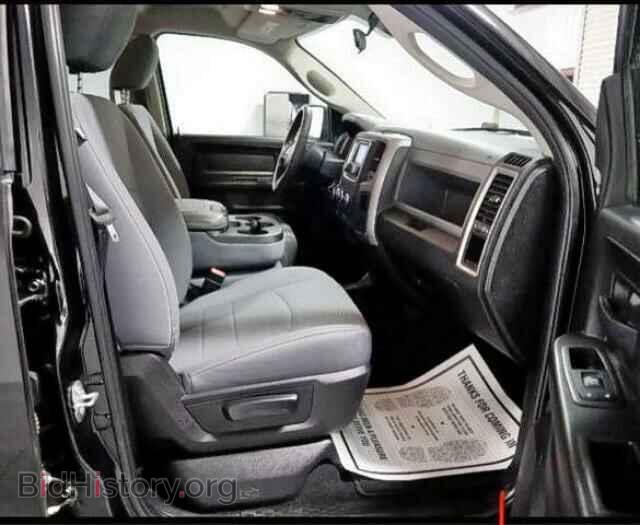 2018 RAM 1500 - VIN: 1C6RR7FG0JS345116 - Фото 5