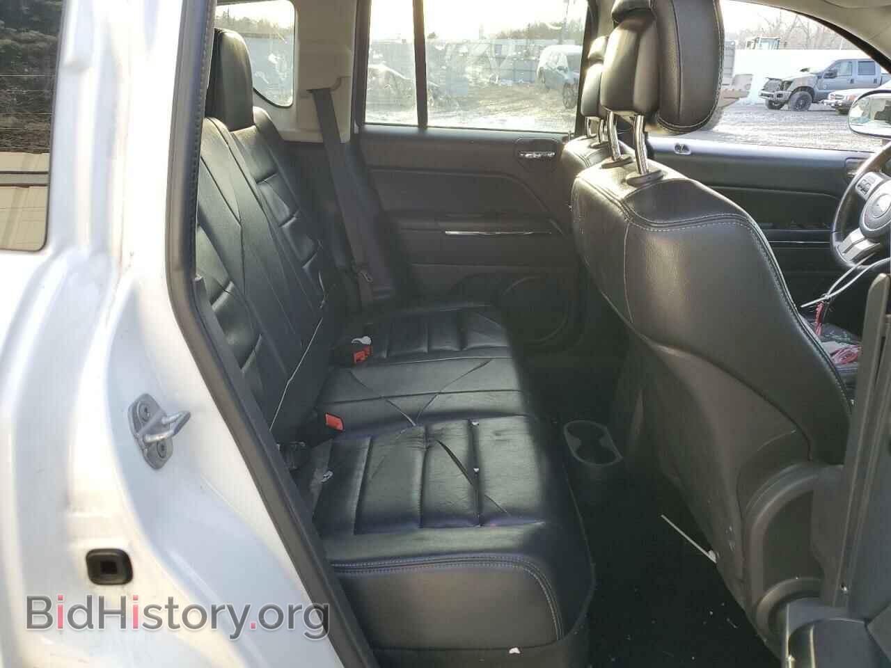 2013 JEEP COMPASS - VIN: 1C4NJDCB1DD196682 - Photo 11