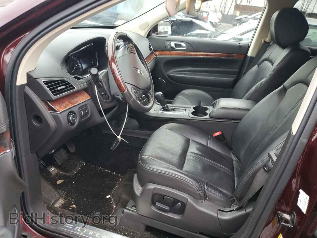 2019 LINCOLN MKT - VIN: 2LMHJ5AT2KBL00632 - Фото 7