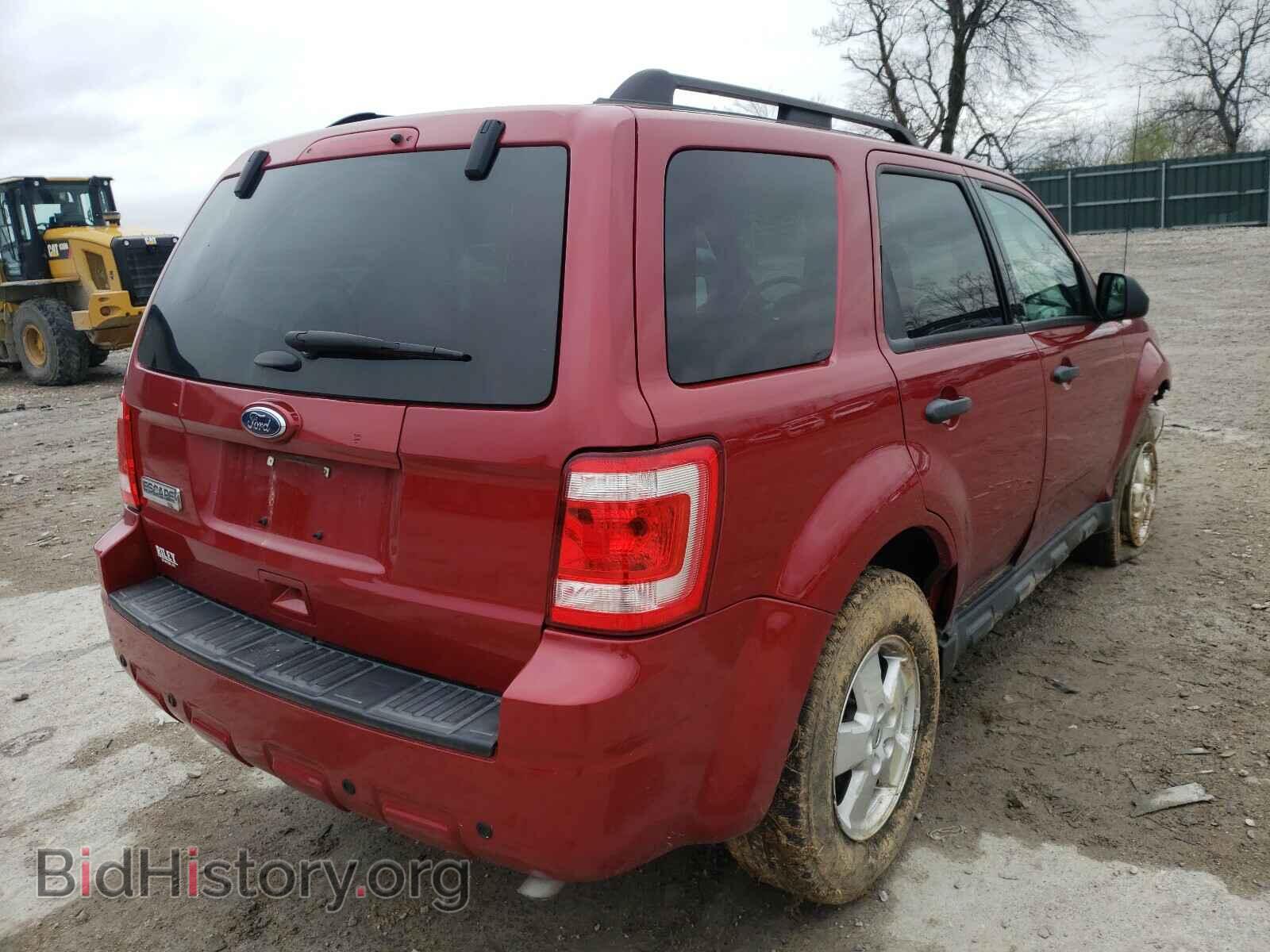 2011 FORD ESCAPE - VIN: 1FMCU0D77BKB22253 - Фото 4