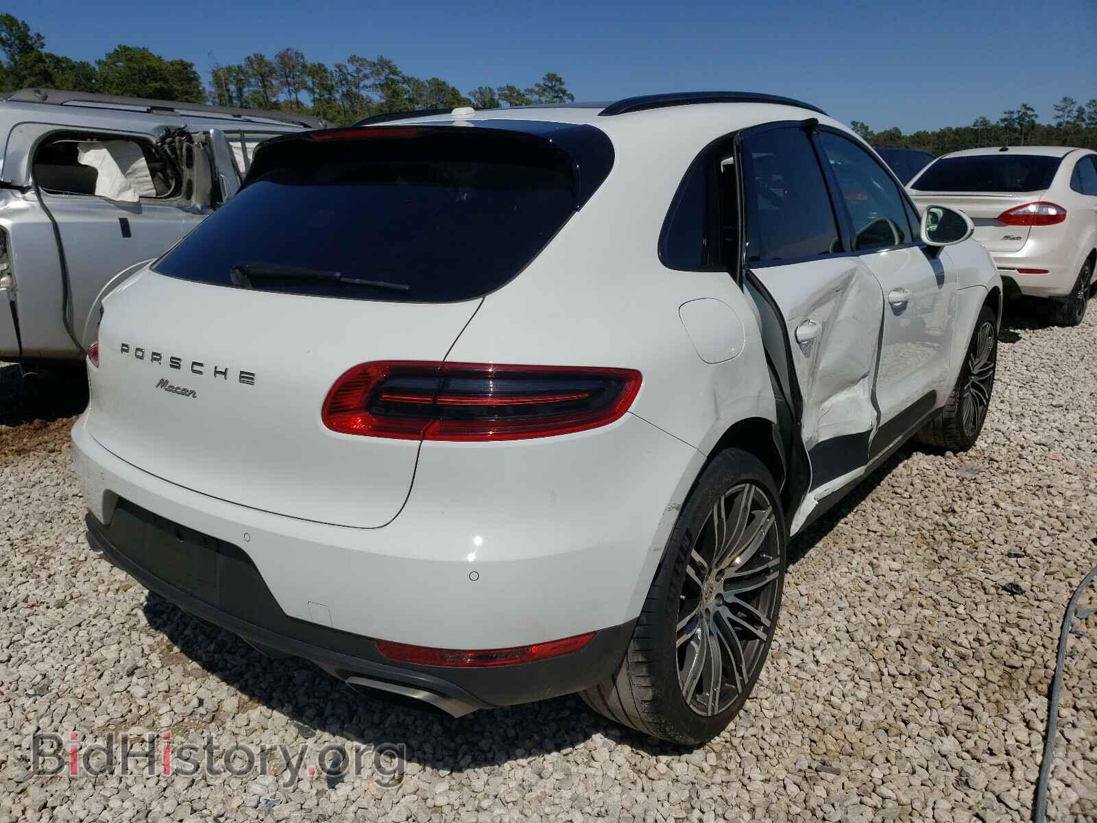2017 PORSCHE MACAN - VIN: WP1AA2A51HLB82632 - Photo 4
