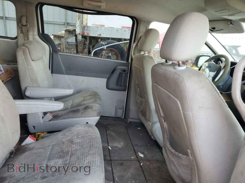2010 Dodge CARAVAN (VIN 2D4RN4DE6AR204639) — photo 11 of 13