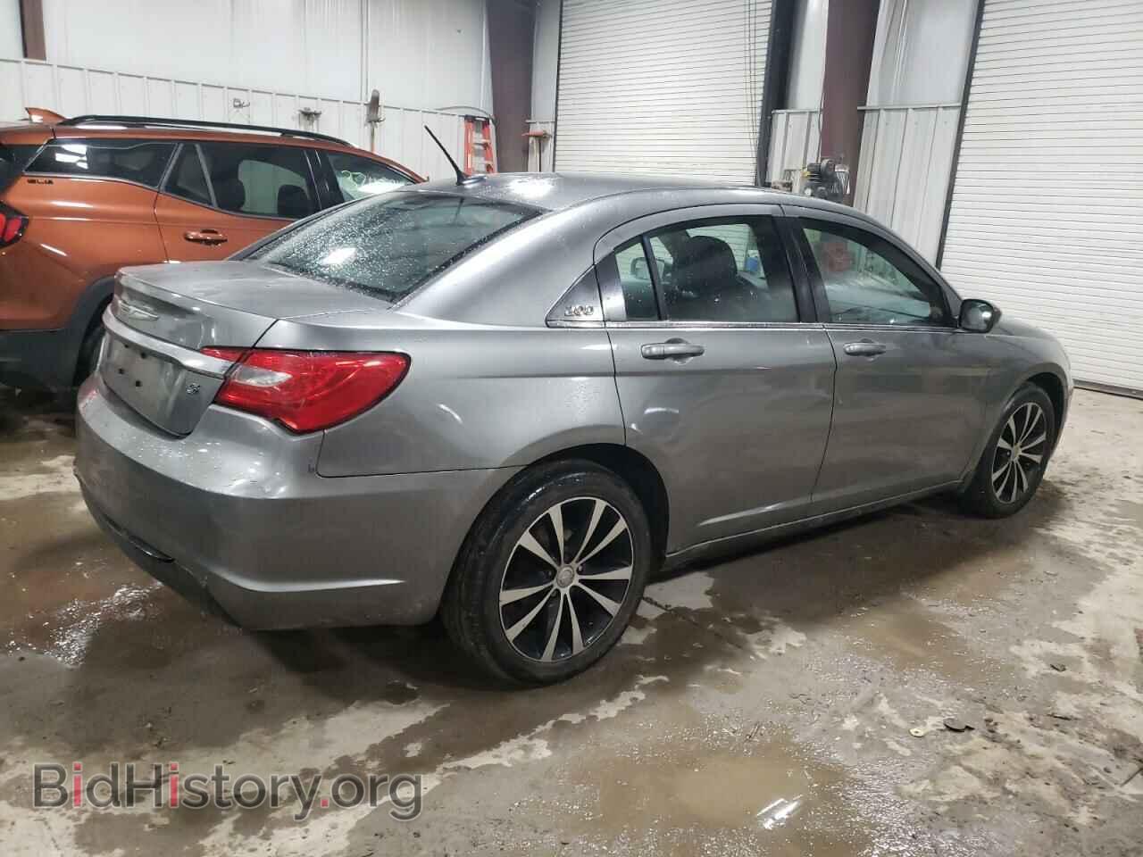2013 CHRYSLER 200 - VIN: 1C3CCBBG0DN738775 - Фото 3