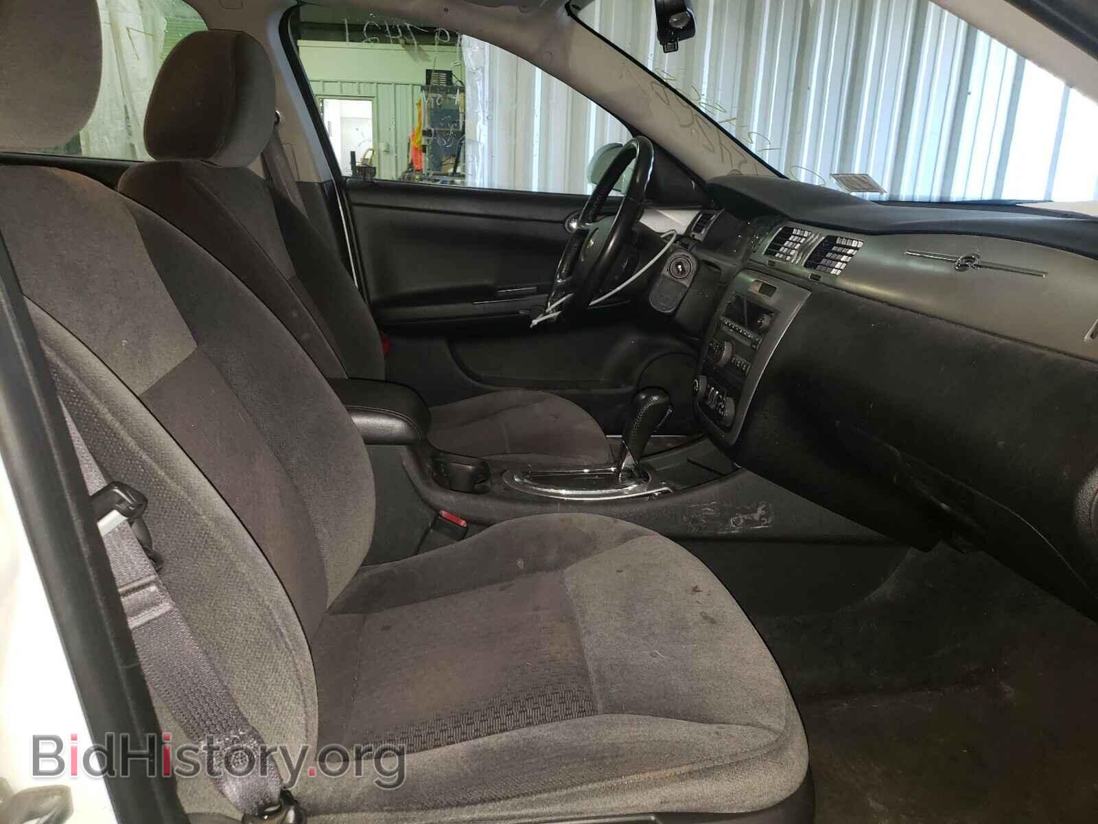 2012 CHEVROLET IMPALA - VIN: 2G1WB5E39C1303820 - Фото 5
