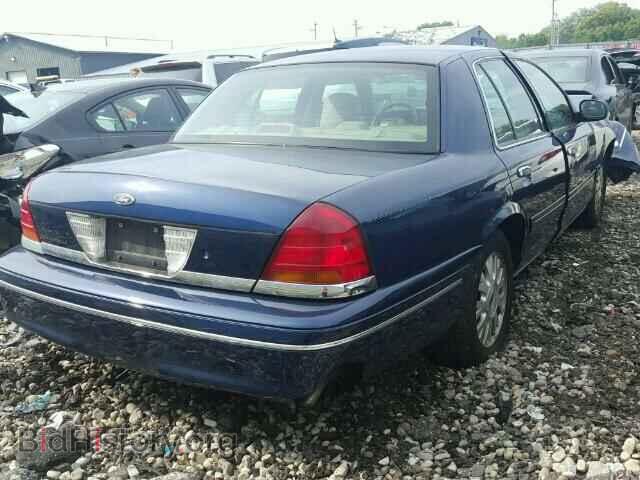 2003 FORD CROWN VIC - VIN: 2FAFP74W03X217105 - Фото 4