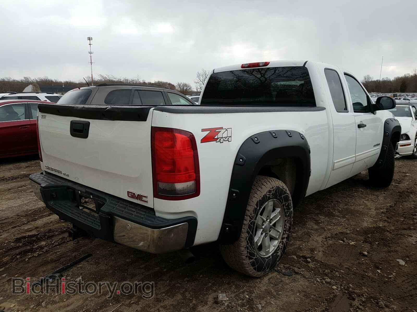 2013 GMC SIERRA - VIN: 1GTR2VE75DZ178833 - Фото 4