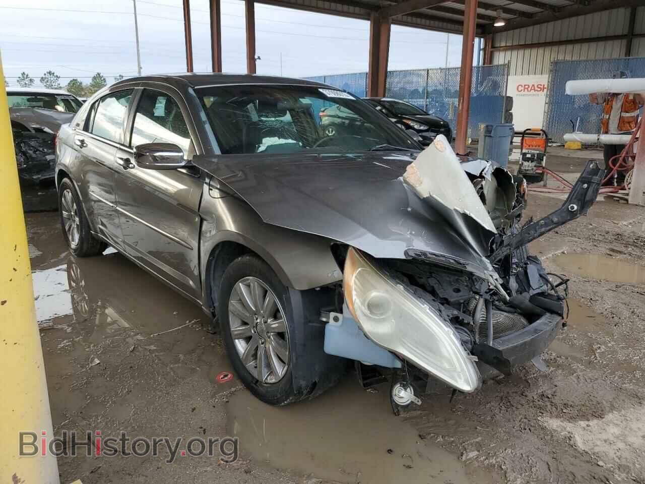 2013 CHRYSLER 200 - VIN: 1C3CCBBG2DN731939 - Фото 4