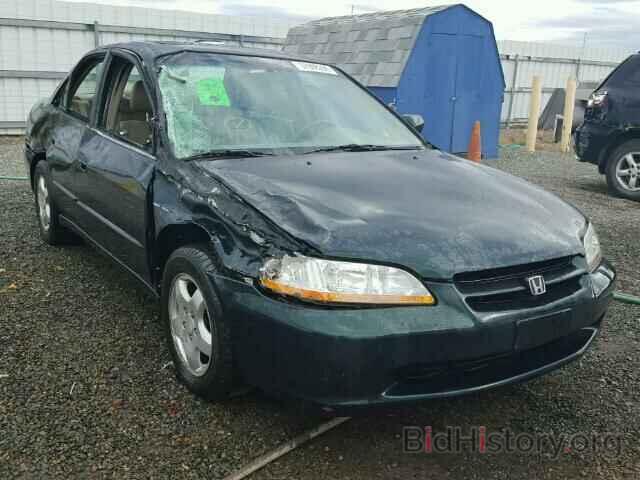 Photo 1HGCG1651XA050798 - HONDA ACCORD 1999