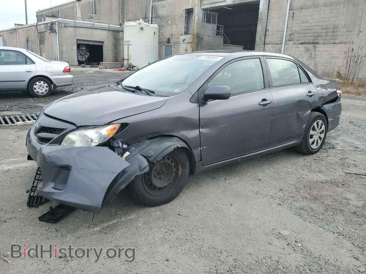 Фотография JTDBU4EEXBJ089727 - TOYOTA COROLLA 2011