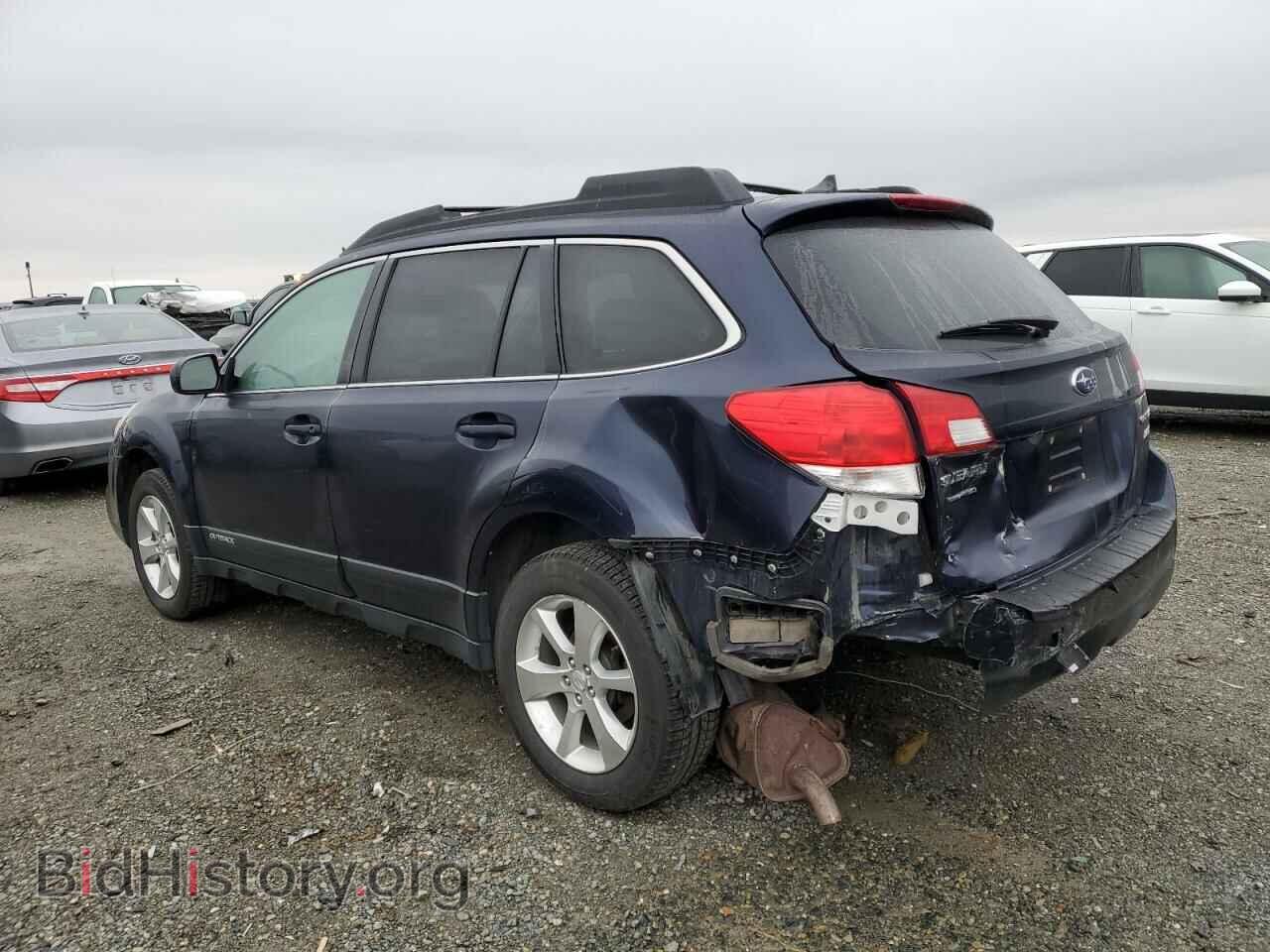 2014 SUBARU OUTBACK - VIN: 4S4BRBLCXE3257930 - Photo 2