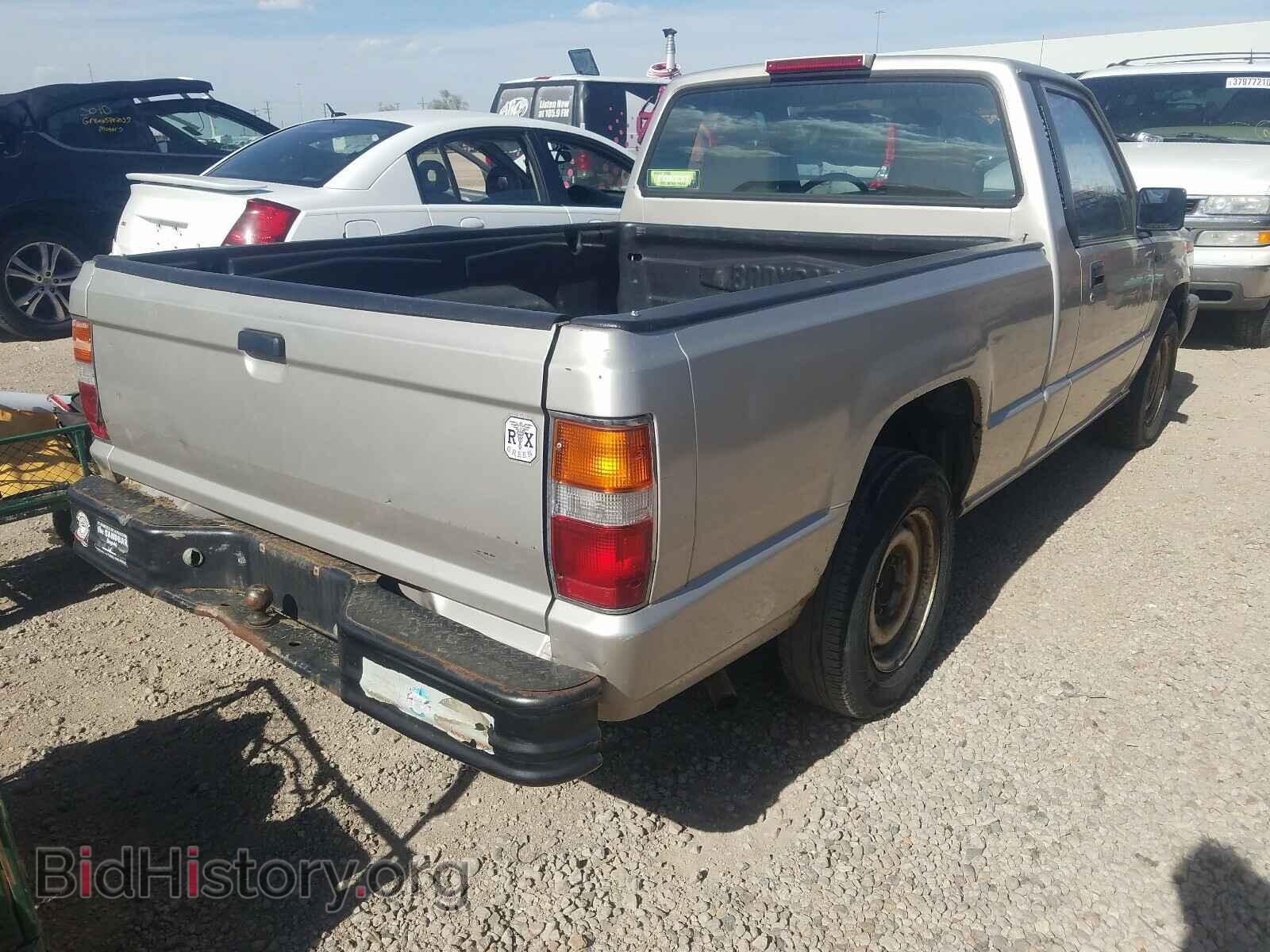 1994 MITSUBISHI MIGHTY MAX - VIN: JA7LS21G1RP014215 - Фото 4
