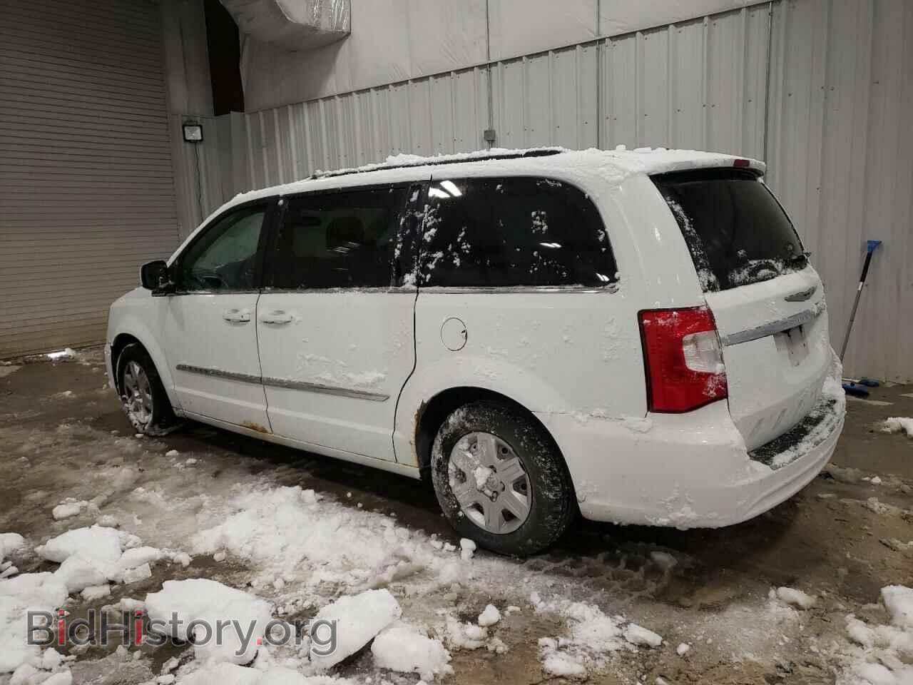 2011 CHRYSLER MINIVAN - VIN: 2A4RR5DG3BR641390 - Photo 2