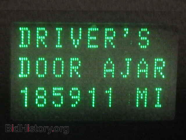 2004 FORD FREESTAR - VIN: 2FMDA58284BA37377 - Фото 8
