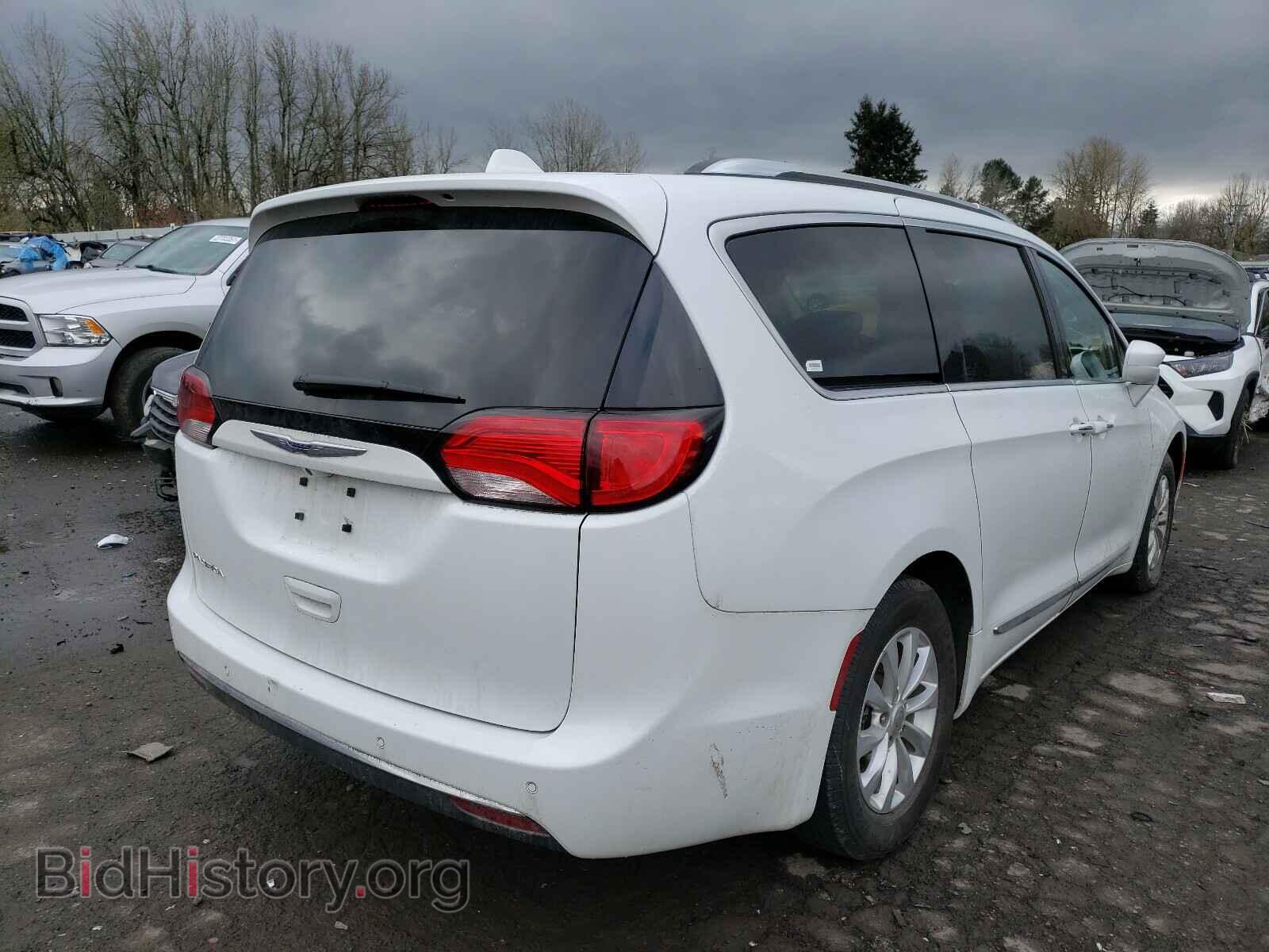 2019 CHRYSLER PACIFICA - VIN: 2C4RC1BG4KR651476 - Фото 4