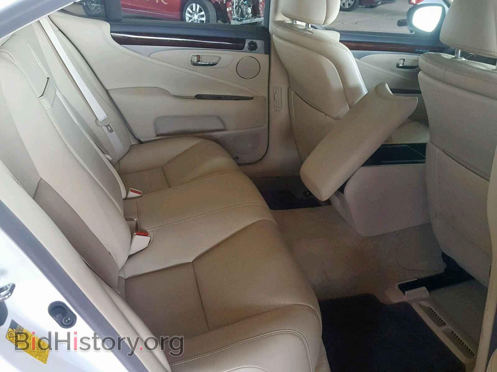 2014 LEXUS LS460 - VIN: JTHBL5EF0E5125082 - Photo 6