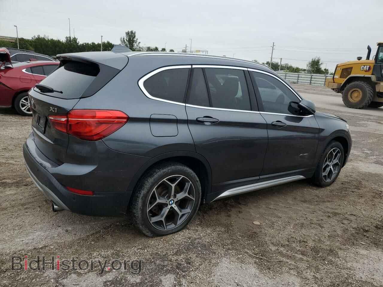 2017 BMW X1 - VIN: WBXHT3C3XH5F71789 - Фото 3