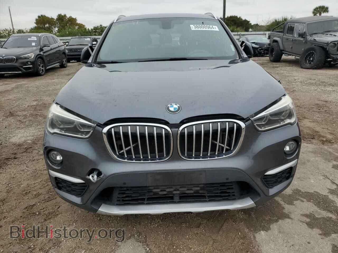 2017 BMW X1 - VIN: WBXHT3C3XH5F71789 - Фото 5