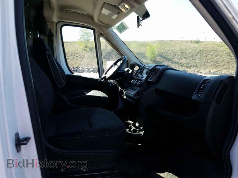 2017 RAM PROMASTER (VIN 3C6URVJG2HE507976) — photo 5 of 10