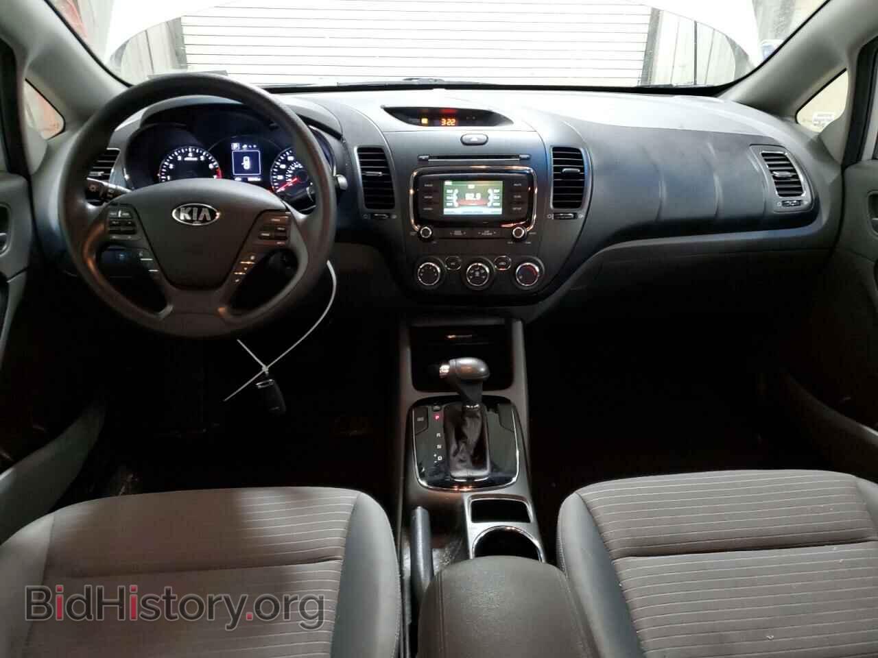 2017 KIA FORTE - VIN: 3KPFL4A70HE066975 - Фото 8