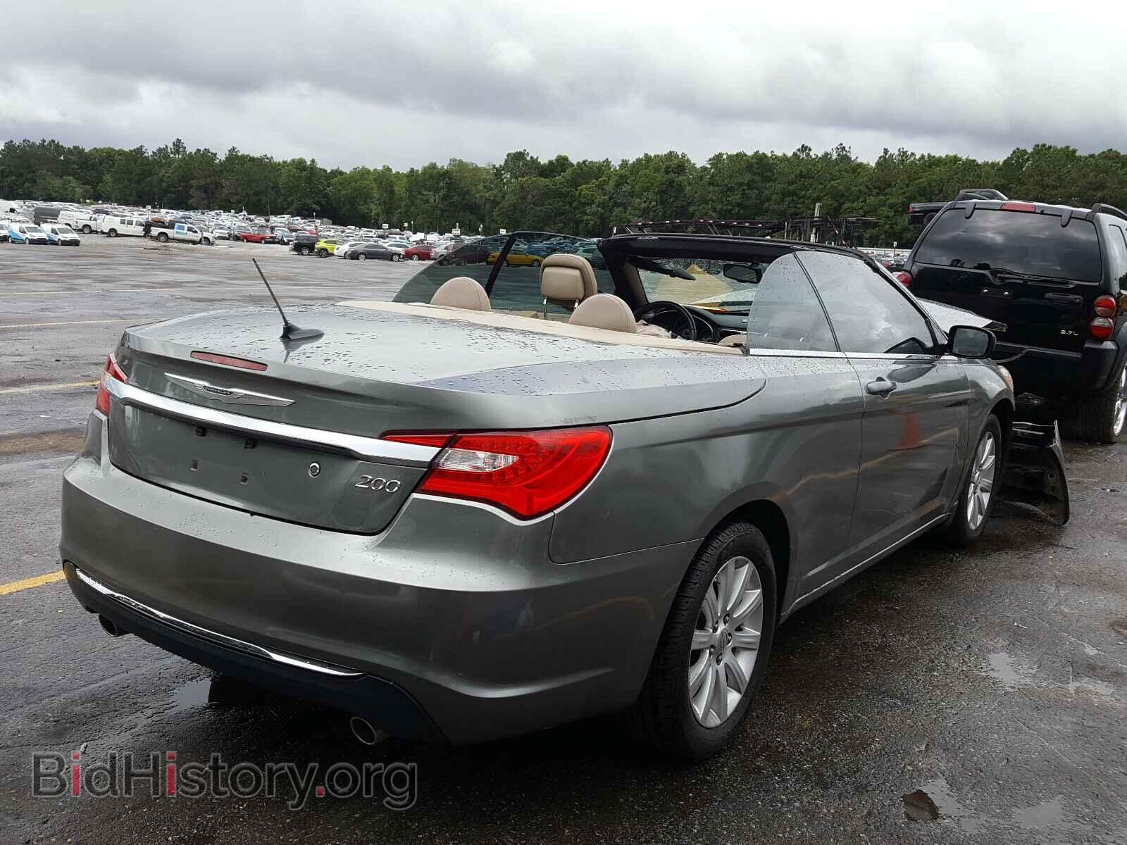 2012 CHRYSLER 200 - VIN: 1C3BCBEG2CN250675 - Фото 4